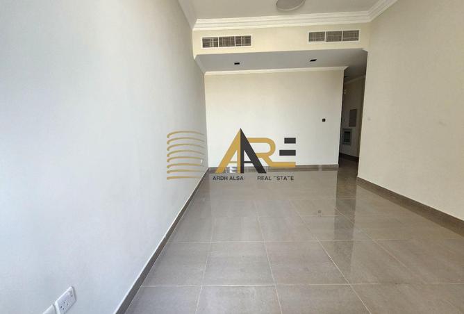 121104714 - Property Image 2