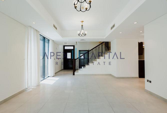 Corner Plot | Landscaped | 4BR+Maids Room photo 3