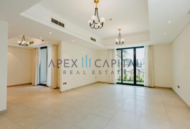 Corner Plot | Landscaped | 4BR+Maids Room photo 2