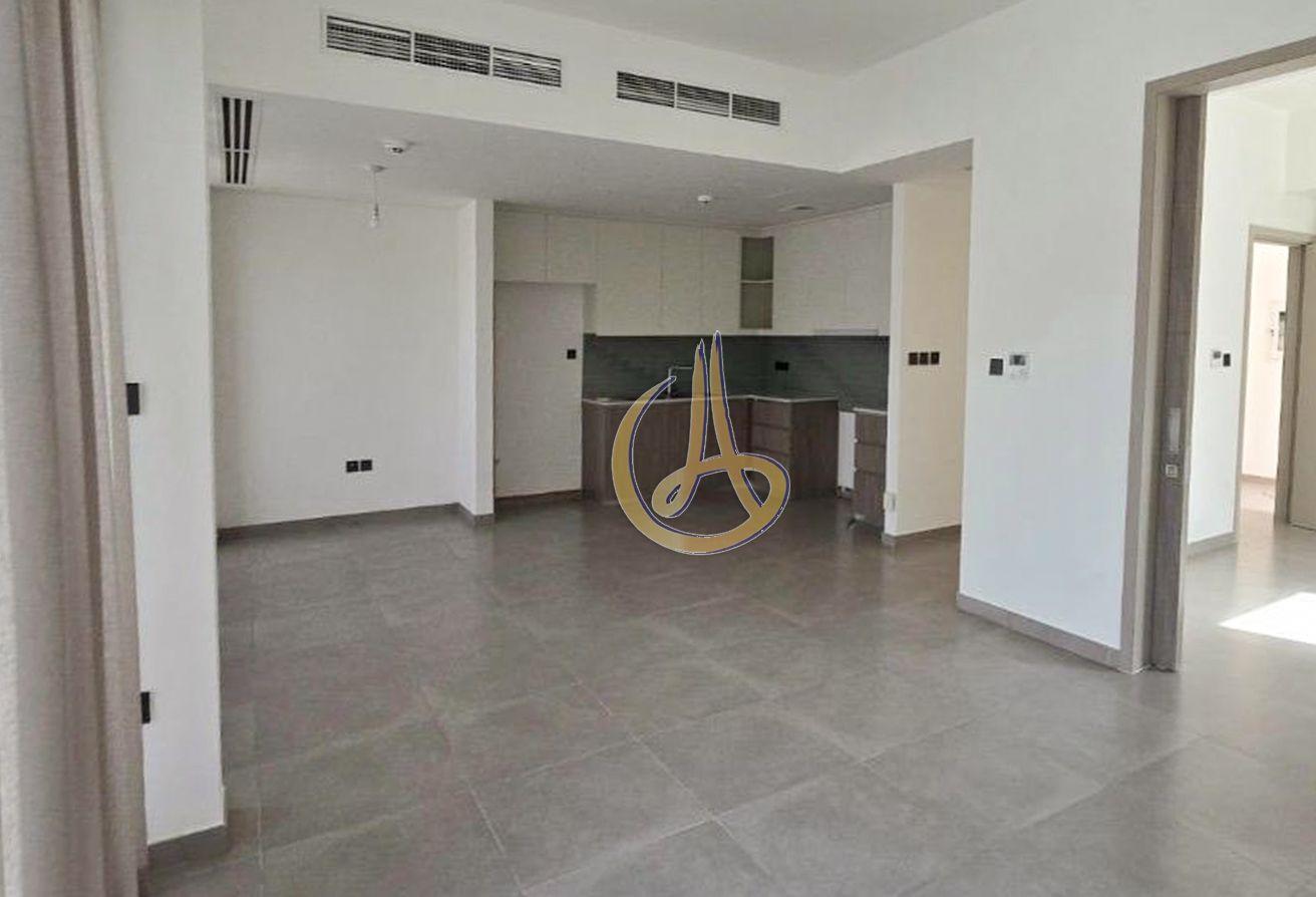 Corner Unit | Big Layout| Close to Pool photo 3
