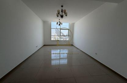 Apartment - 2 Bedrooms - 2 Bathrooms for rent in Al Khan Corniche - Al Khan - Sharjah Apartment - 2 Bedrooms - 2 Bathrooms for rent in Al Khan Corniche - Al Khan - Sharjah