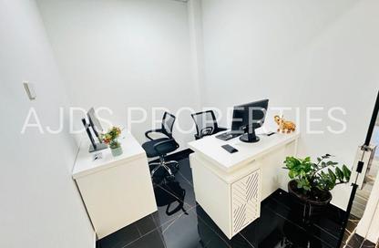 Business Centre - Studio - 1 Bathroom for rent in Horizone Building - Port Saeed - Deira - Dubai