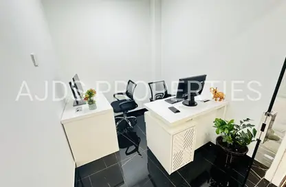 Business Centre - Studio - 1 Bathroom for rent in Horizone Building - Port Saeed - Deira - Dubai