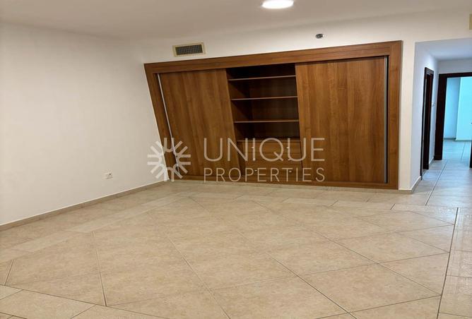 93584635 - صورة العقار 2