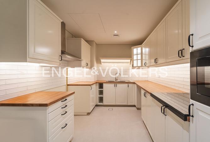 128376598 - Property Main Image