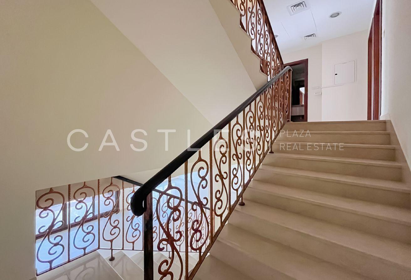 Ready To Move In | spacious Townhouse For Rent photo 14