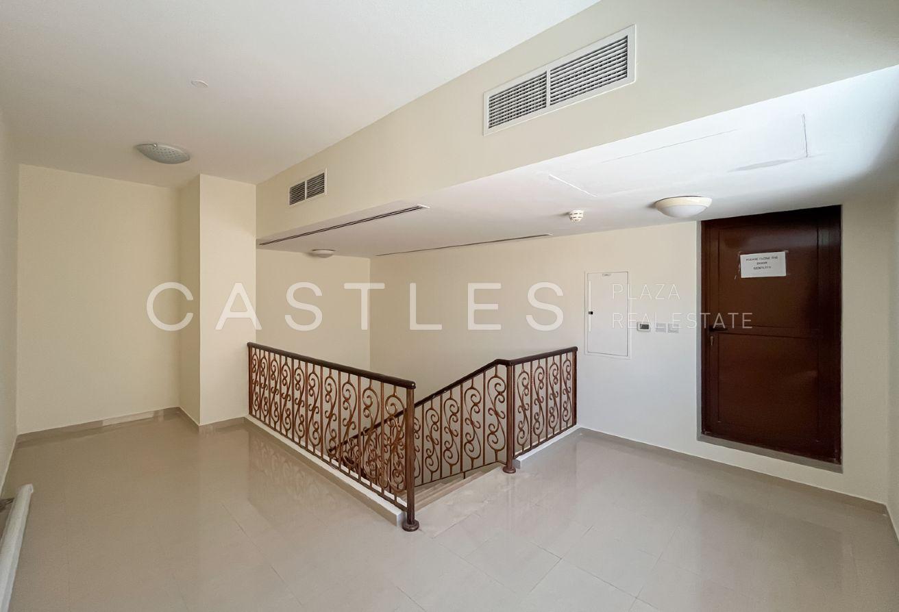 Ready To Move In | spacious Townhouse For Rent photo 28