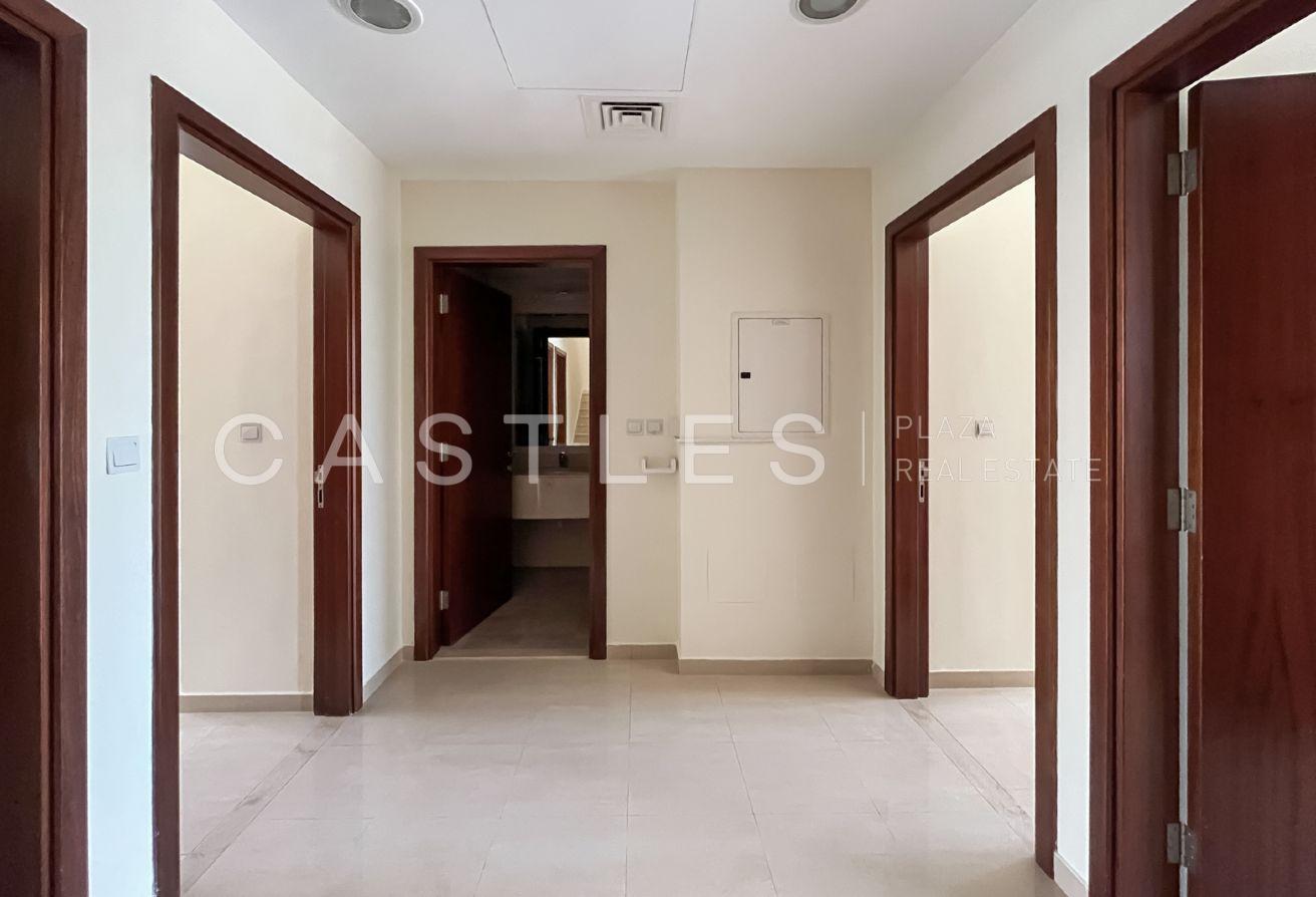 Ready To Move In | spacious Townhouse For Rent photo 15