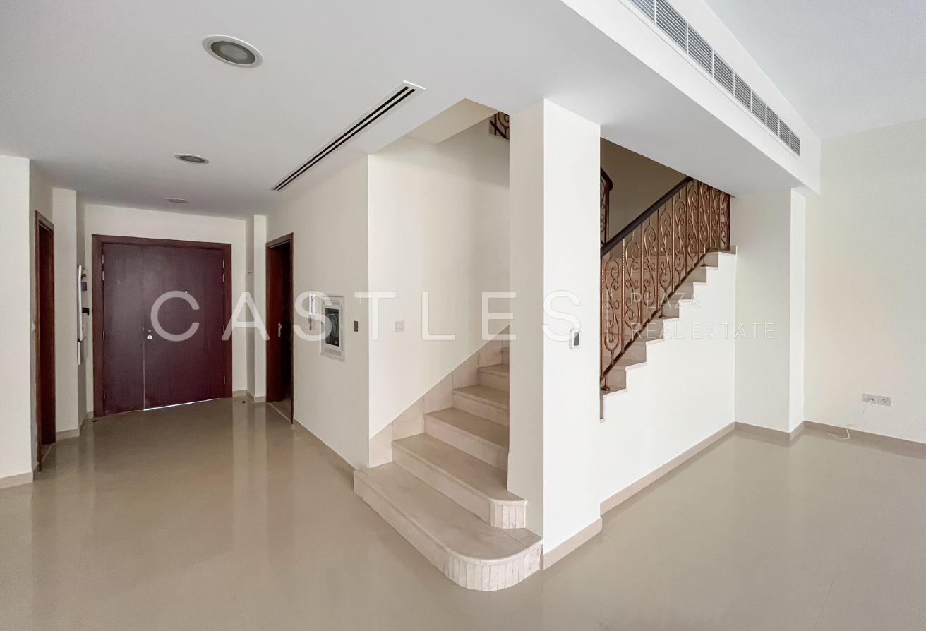 Ready To Move In | spacious Townhouse For Rent photo 12