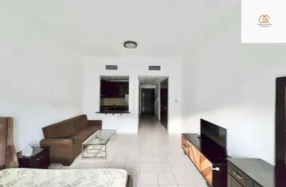 Apartment - 1 Bathroom for rent in Building 73 - Mediterranean Cluster - Discovery Gardens - Dubai