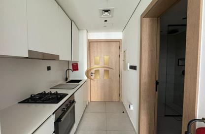 Apartment - Studio - 1 Bathroom for rent in Beverly Residence - District 13 - Jumeirah Village Circle - Dubai Apartment - Studio - 1 Bathroom for rent in Beverly Residence - District 13 - Jumeirah Village Circle - Dubai