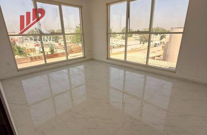 Villa - 4 Bedrooms - 6 Bathrooms for rent in Al Jazzat - Al Riqqa - Sharjah