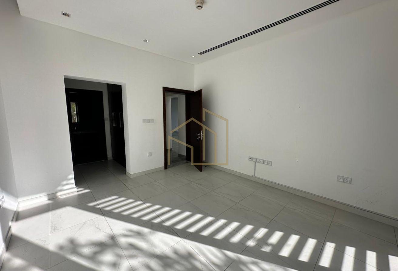 Contemporary Phase 1 | Vacant | Near Clubhouse photo 15
