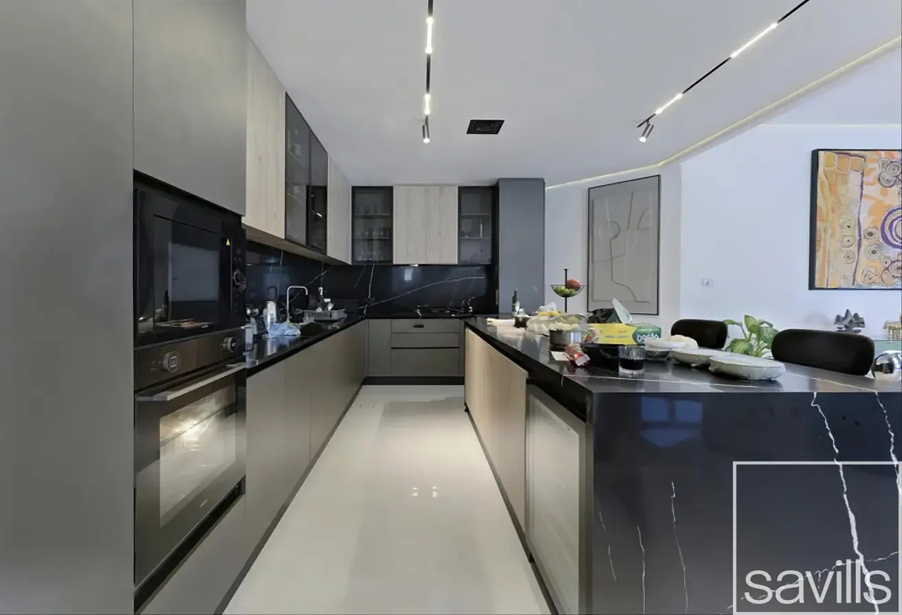136090388 - Property Main Image