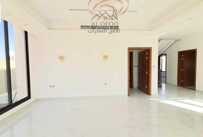 68713637 - Property Image 3