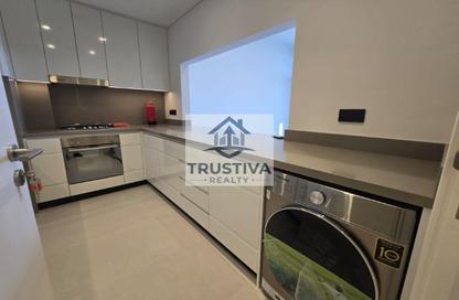 Apartment - 2 Bedrooms - 3 Bathrooms for sale in Vida 1 - Vida Residences - Aljada - Sharjah