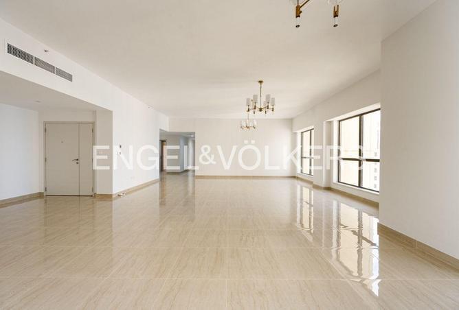 70683811 - Property Main Image