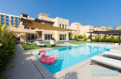 فيلا - 5 غرف نوم - 5 حمامات للبيع في فلل قرية الحمرا - قرية الحمرا - رأس الخيمة