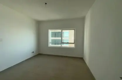 شقة - 3 غرف نوم - 4 حمامات للبيع في الممزر - الممزر - الشارقة - الشارقة