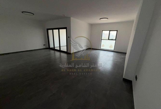 130653120 - Property Image 2
