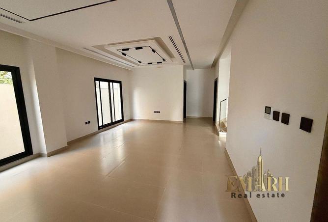 142866966 - Property Image 3