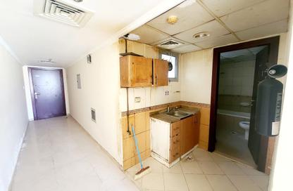 Apartment - Studio - 1 Bathroom for rent in Al Thani Muwaileh - Muwaileh Commercial - Sharjah Apartment - Studio - 1 Bathroom for rent in Al Thani Muwaileh - Muwaileh Commercial - Sharjah