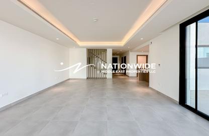 Villa - 3 Bedrooms - 4 Bathrooms for sale in The Magnolias - Yas Acres - Yas Island - Abu Dhabi