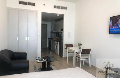 Apartment - Studio - 1 for rent in Bloom Heights A - Bloom Heights - District 15 - Jumeirah Village Circle - Dubai Apartment - Studio - 1 for rent in Bloom Heights A - Bloom Heights - District 15 - Jumeirah Village Circle - Dubai