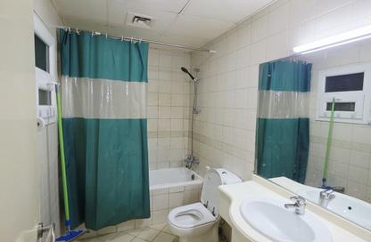 Apartment - 2 Bedrooms - 2 Bathrooms for rent in New Al Taawun Road - Al Taawun - Sharjah
