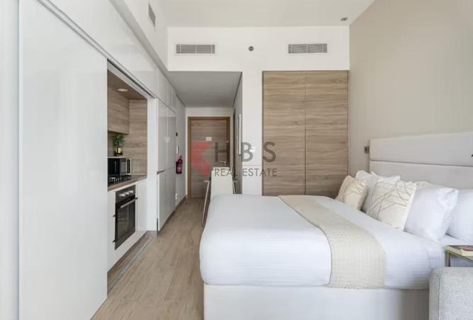 81112383 - Property Image 3