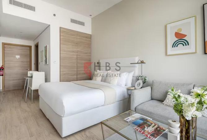 81112383 - Property Image 2