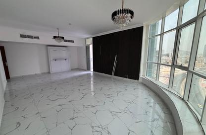 Apartment - 2 Bedrooms - 2 Bathrooms for rent in Oasis Tower - Al Rashidiya 1 - Al Rashidiya - Ajman