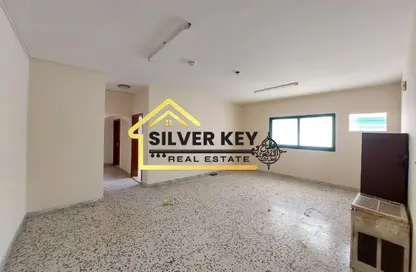 Apartment - 2 Bedrooms - 2 Bathrooms for rent in Abu Shagara building - Abu shagara - Sharjah