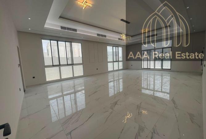 114614197 - Property Image 3