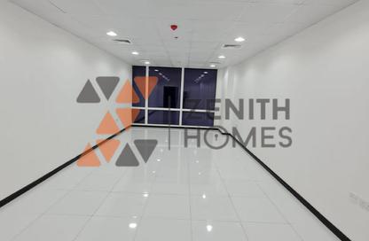 Office Space - Studio - 1 Bathroom for rent in Tamani Art Tower - Business Bay - Dubai