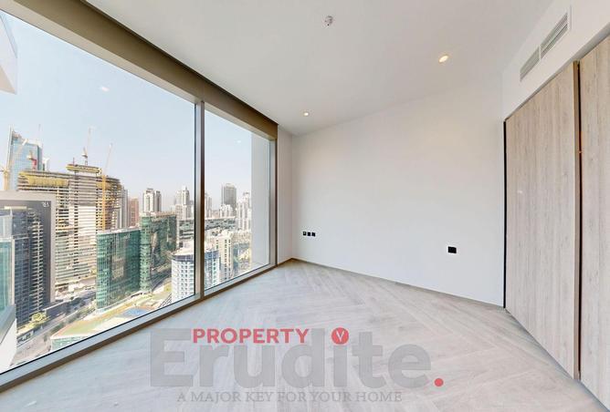 67820387 - Property Image 3