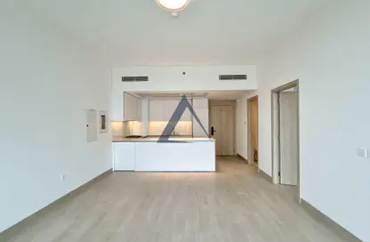 شقة - غرفة نوم - 2 حمامات للايجار في لوما بارك فيوز - منطقة 14 - قرية جميرا الدائرية - دبي