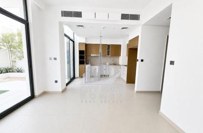 Villa - 3 Bedrooms - 4 Bathrooms for rent in Sun - Arabian Ranches 3 - Dubai