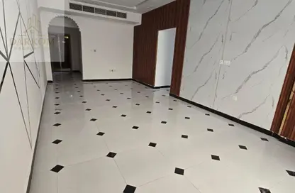 شقة - 2 غرف نوم - 2 حمامات للايجار في فلل الروضة 3 - 3  الروضة - الروضة - عجمان