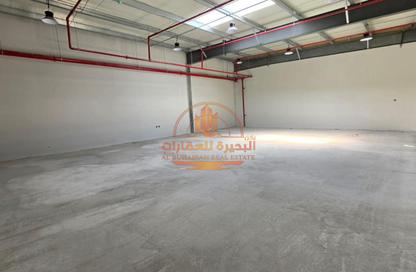 Warehouse - Studio - 1 Bathroom for rent in Ali Mousa Building - Al Sajaa Industrial - Al Sajaa - Sharjah