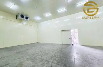 Warehouse - Studio - 4 Bathrooms for rent in Dubai Investment Park 2 (DIP 2) - Dubai Investment Park (DIP) - Dubai