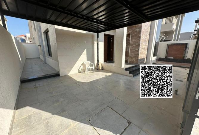 55738555 - Property Image 2