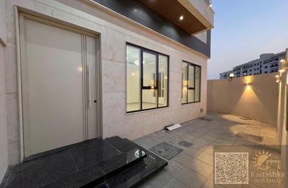 Villa - 4 - 5 for sale in Al Zahya - Ajman