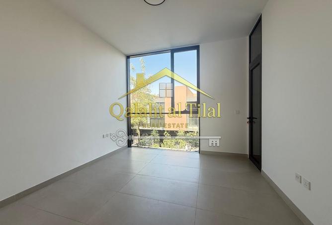 106853082 - Property Image 3