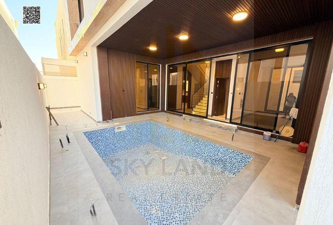 100422690 - Property Image 3