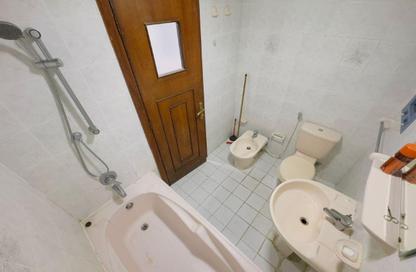 Apartment - Studio - 1 Bathroom for rent in Al Wahda Street - Al Wahda - Abu Dhabi