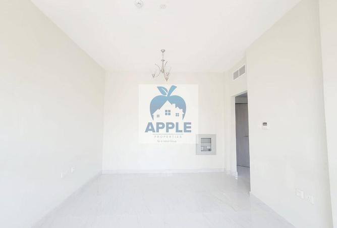 114596811 - Property Image 2