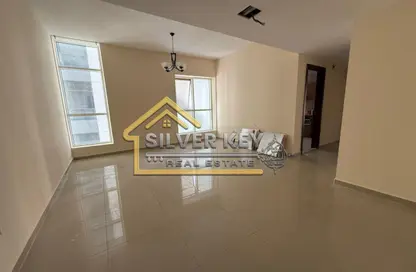 شقة - 2 غرف نوم - 3 حمامات للايجار في المجاز 2 - المجاز - الشارقة