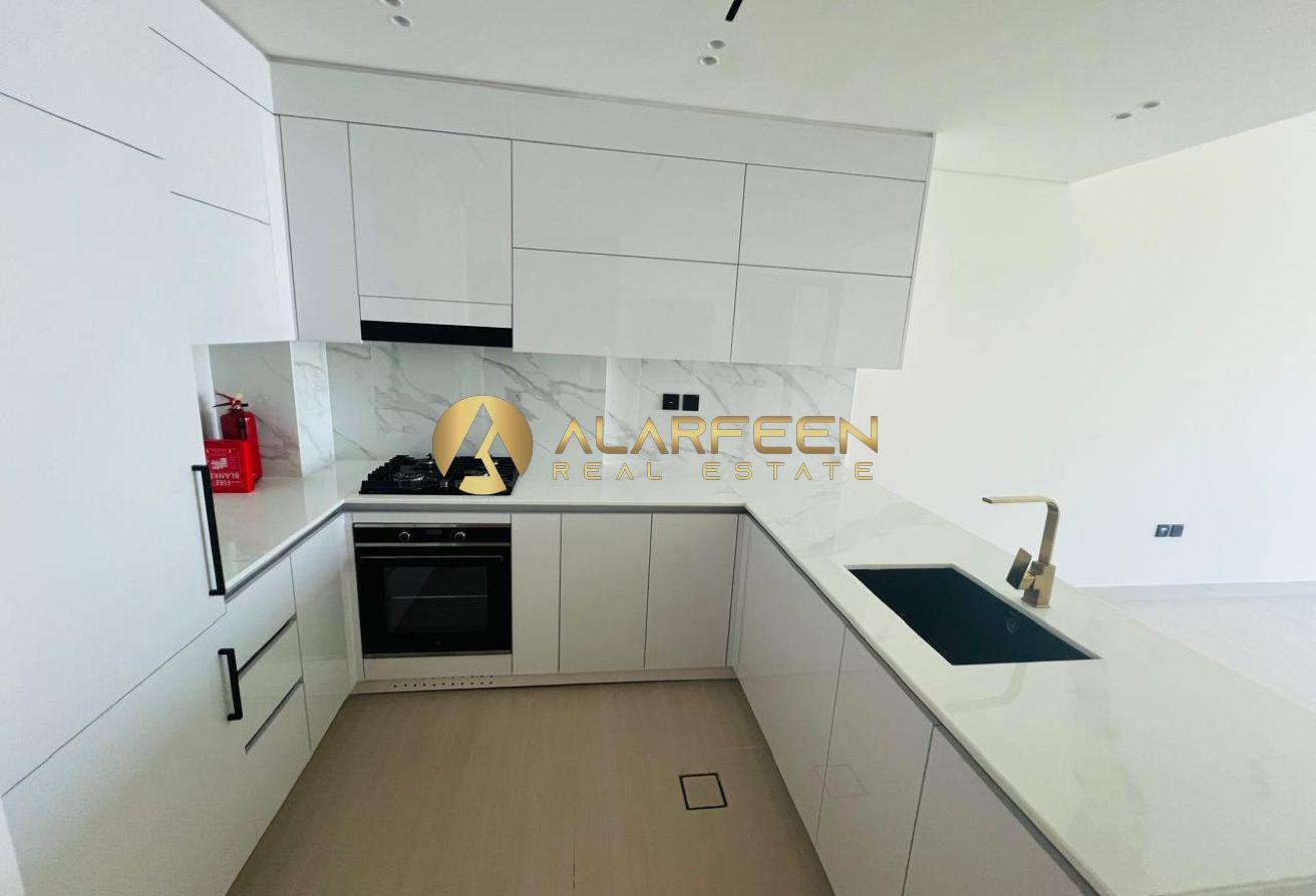 HighFloor | Brand New | Pool View | Fitted Kitchen photo 3