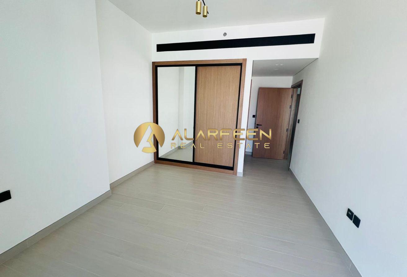 HighFloor | Brand New | Pool View | Fitted Kitchen photo 4